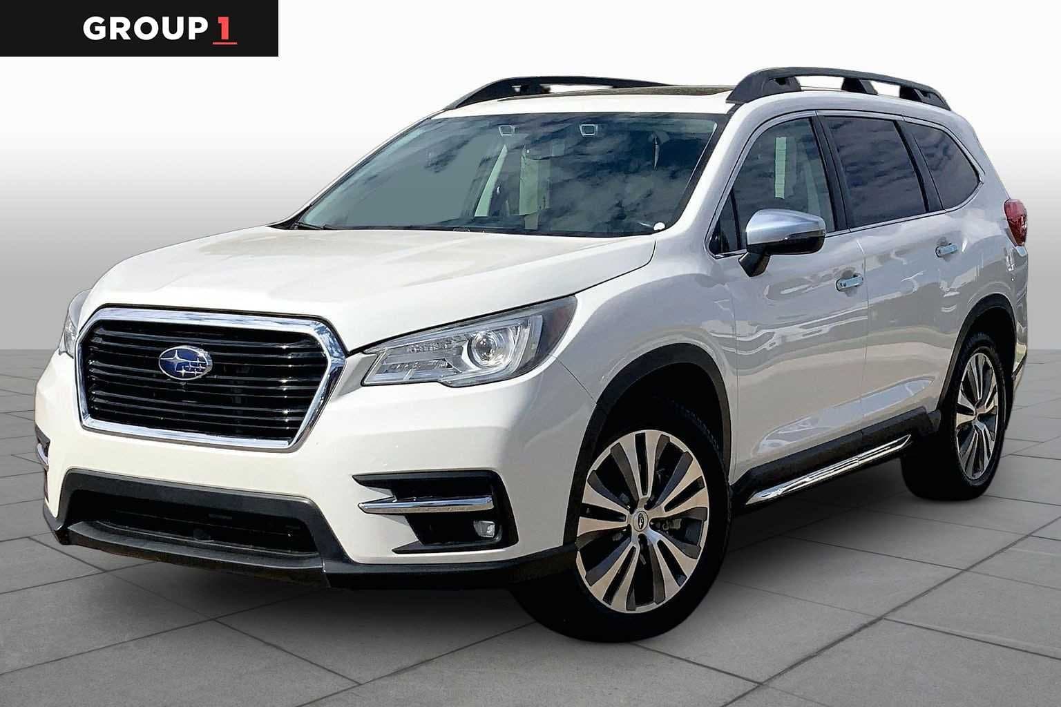2020 Subaru Ascent Touring — photo 1 of 37