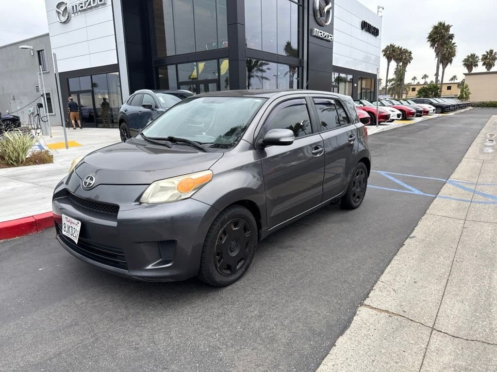 2012 Scion xD Base — photo 1 of 32