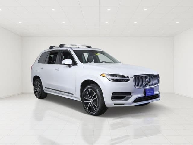 2022 Volvo XC90 Recharge Plug-In Hybrid T8 Inscription Expression 7 Passenger — photo 1 of 33