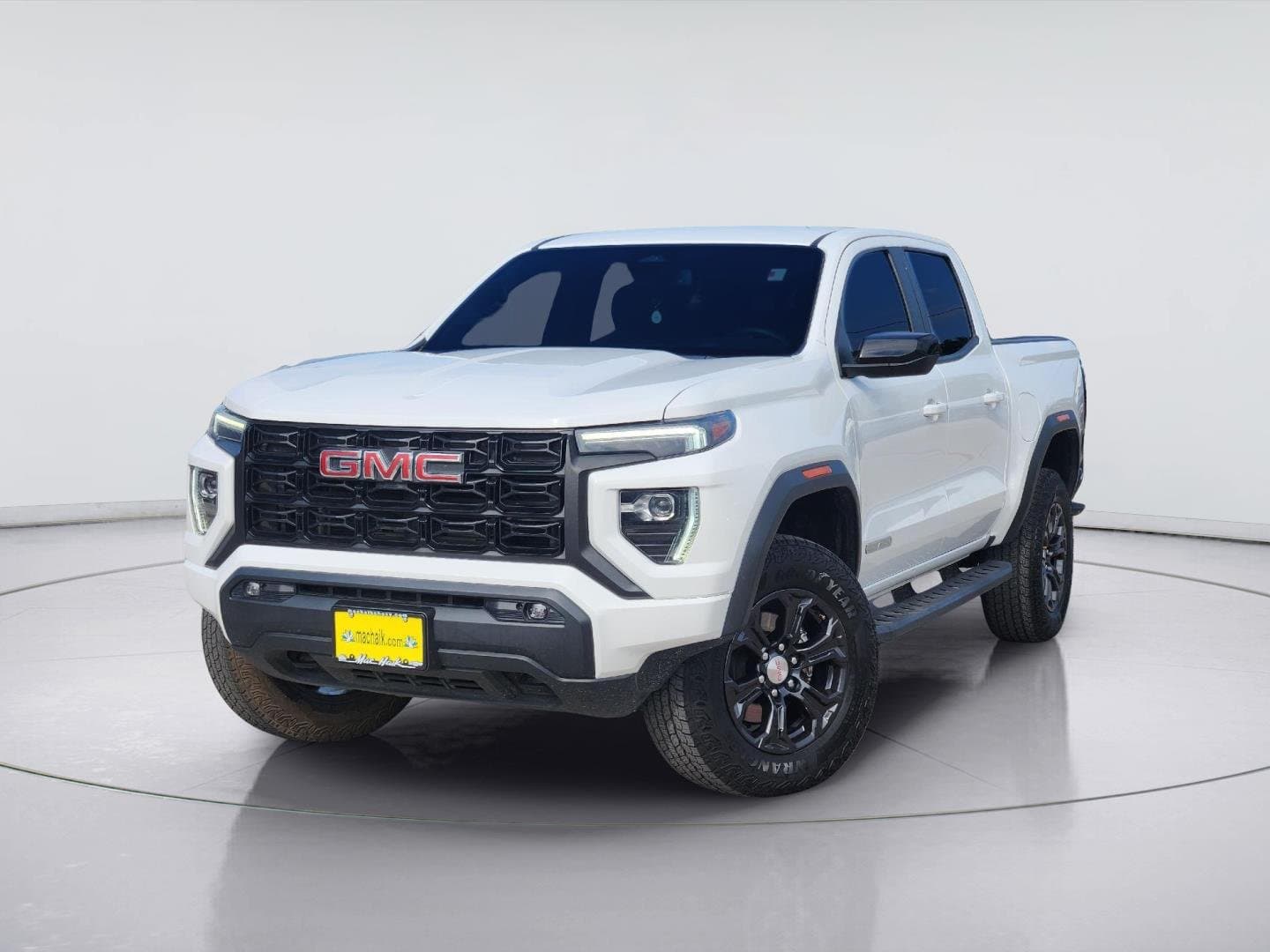 2023 GMC Canyon 2WD Elevation — photo 1 of 34