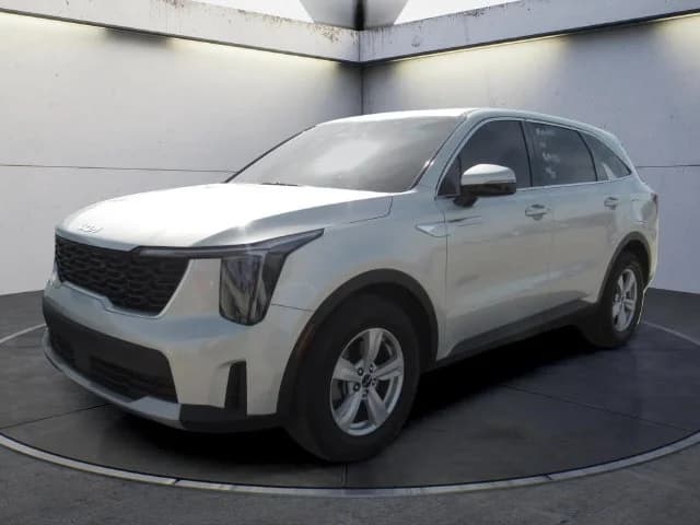2026 Kia Sorento LX — photo 1 of 7