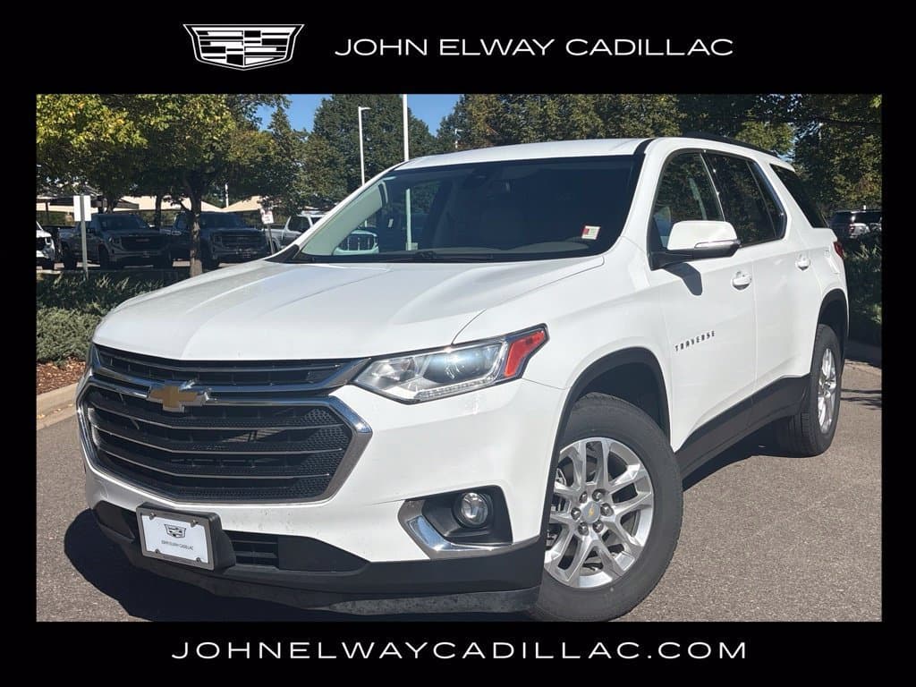 2021 Chevrolet Traverse LT Cloth — photo 1 of 24