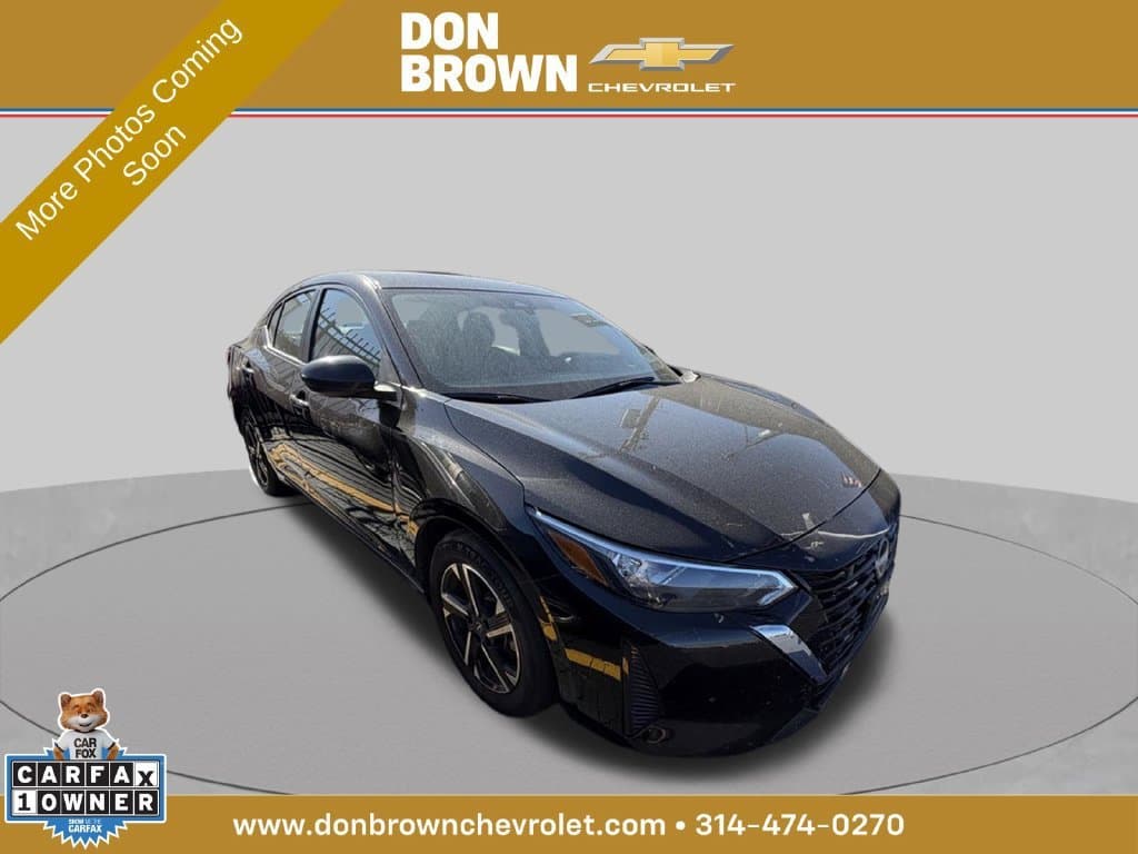 2025 Nissan Sentra SV — photo 1 of 8