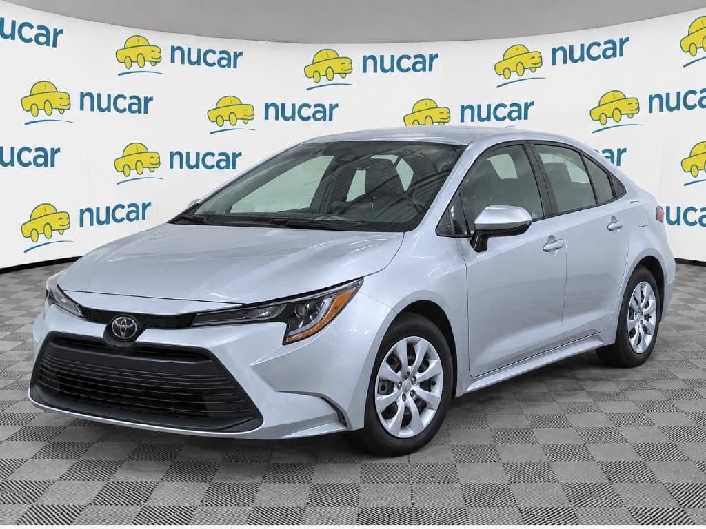 2024 Toyota Corolla LE — photo 1 of 17