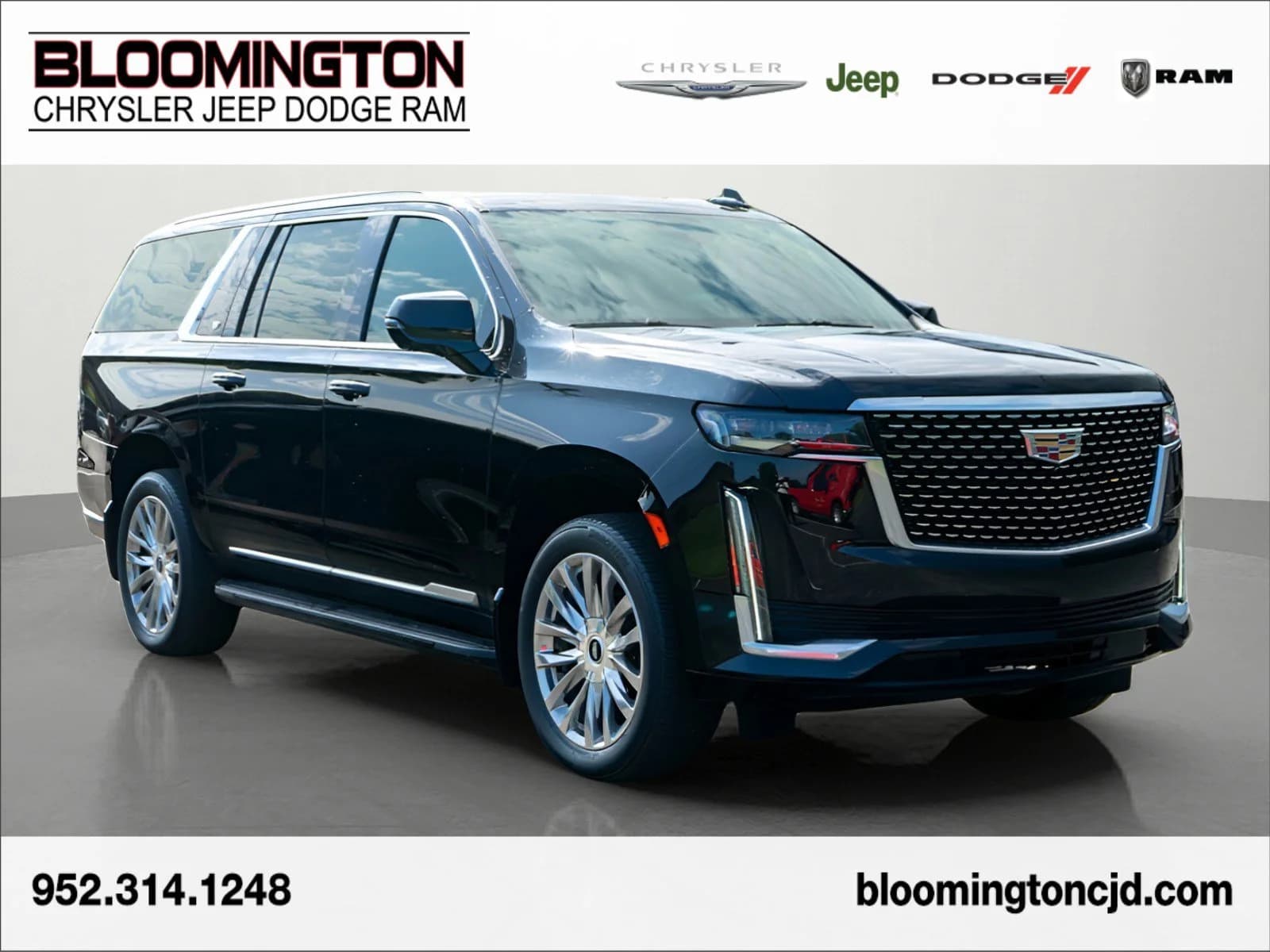 2022 Cadillac Escalade ESV Luxury — photo 1 of 37