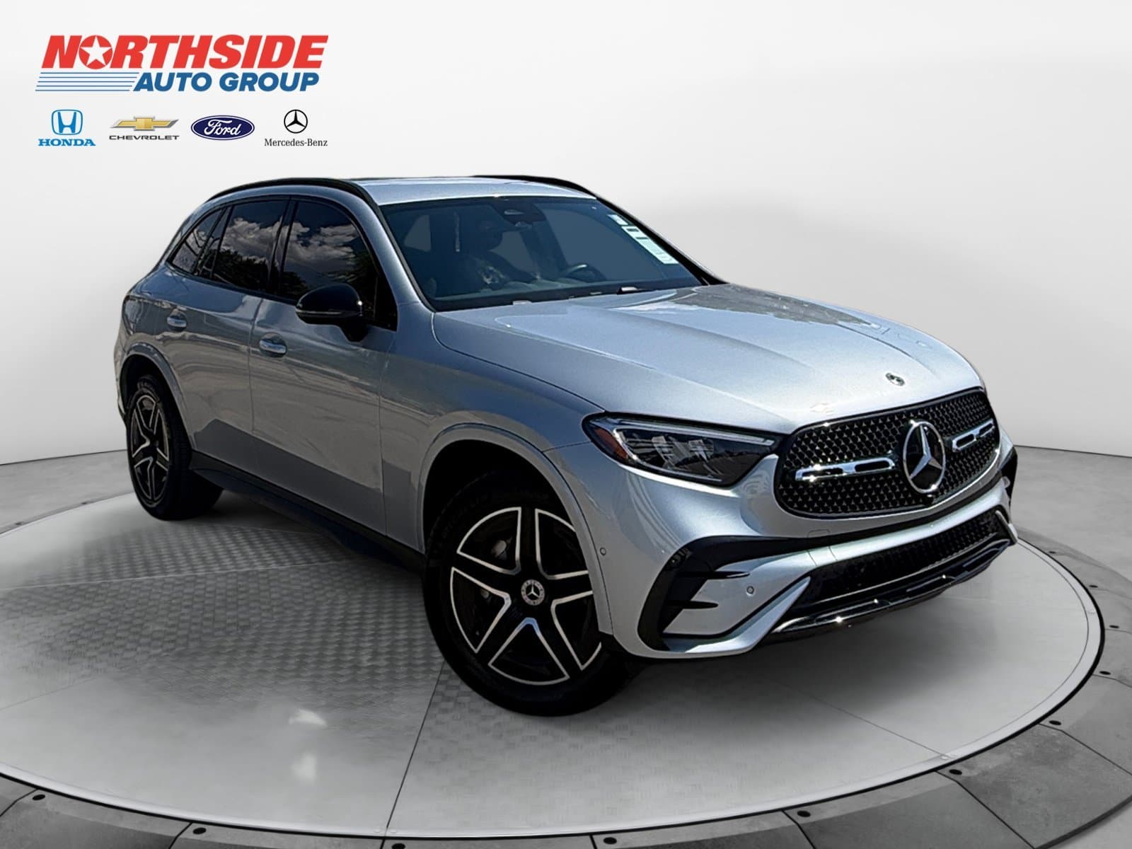 2026 Mercedes-Benz GLC GLC 300 — photo 1 of 25