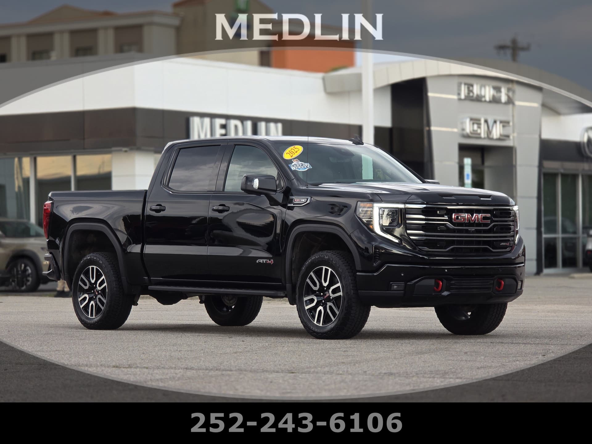 2025 GMC Sierra 1500 AT4 — photo 1 of 45
