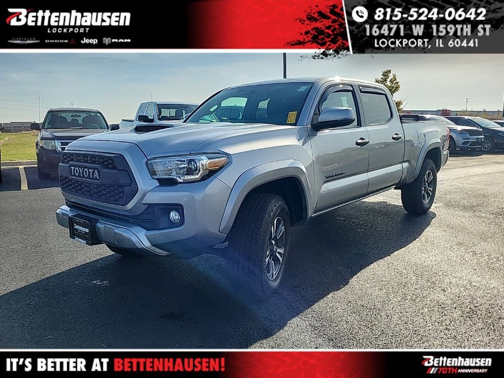 2017 Toyota Tacoma TRD Sport — photo 1 of 8