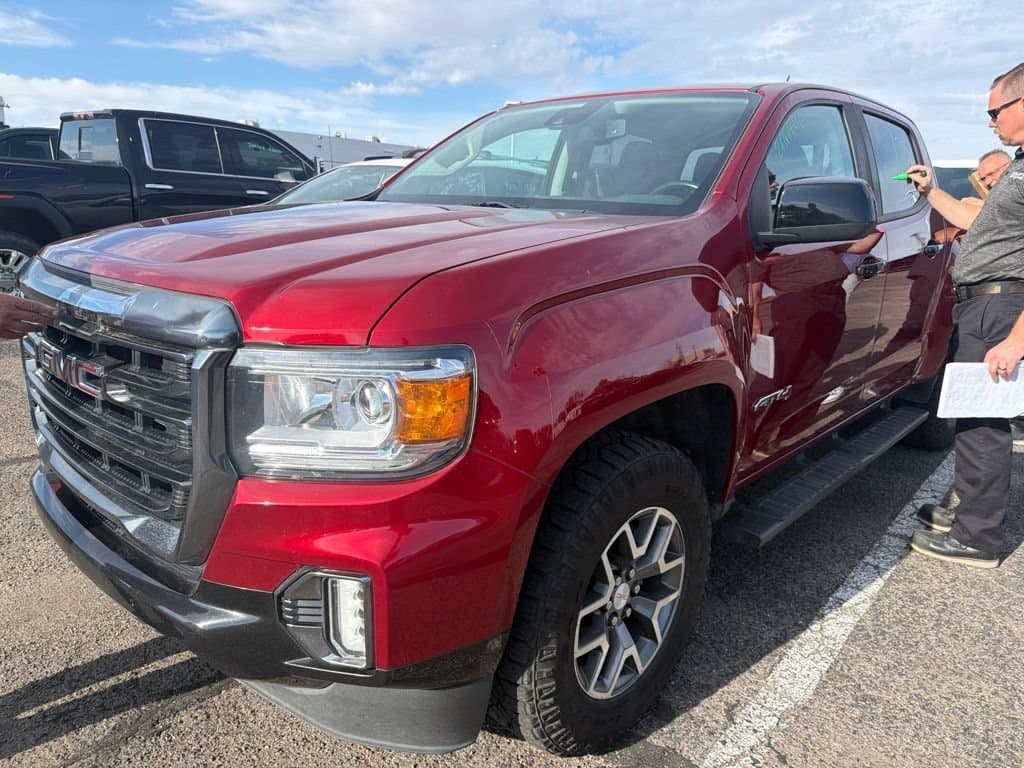 2021 GMC Canyon 4WD AT4 w/Leather — photo 1 of 2
