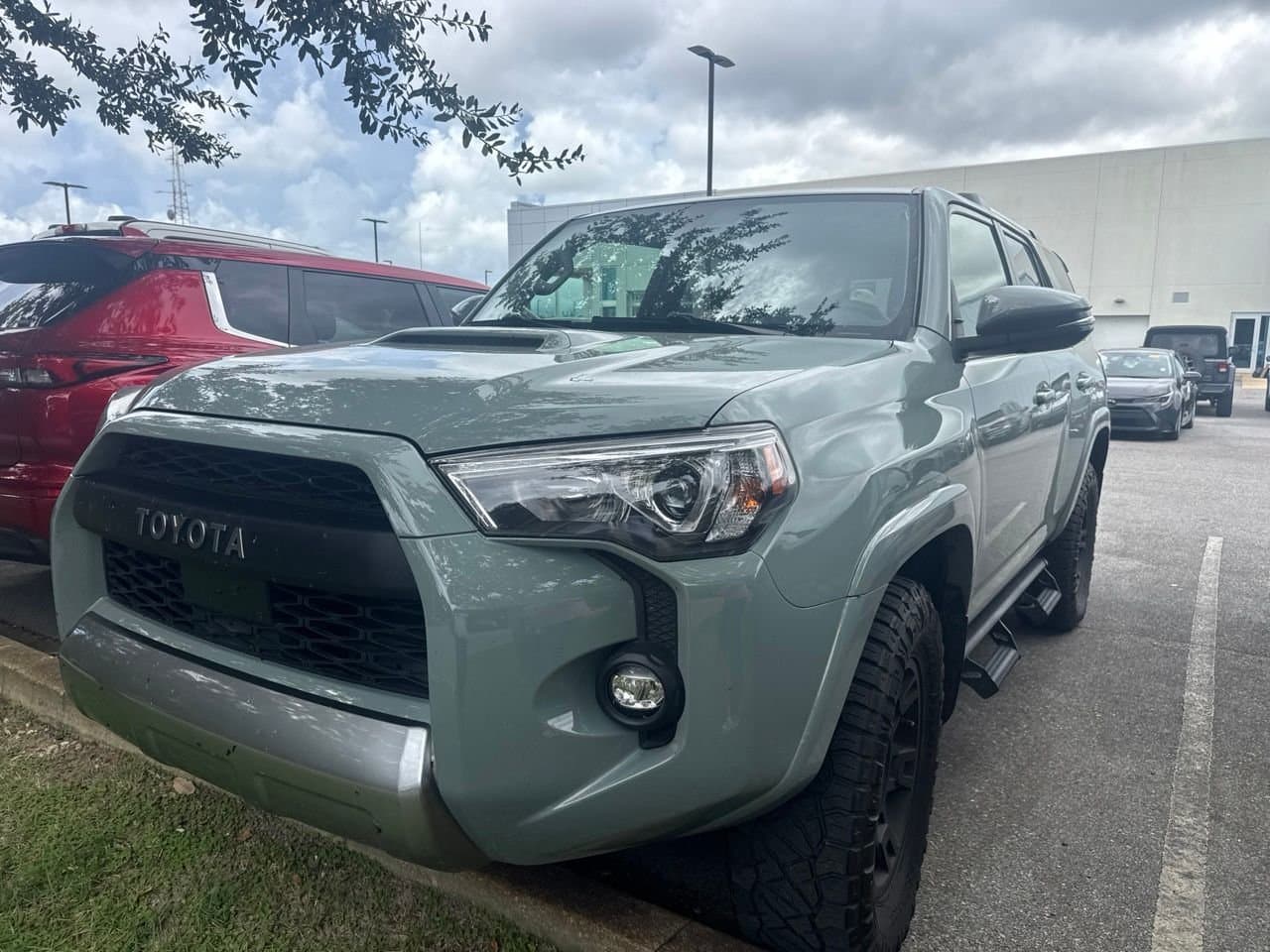 2023 Toyota 4Runner TRD Off Road Premium — photo 1 of 4