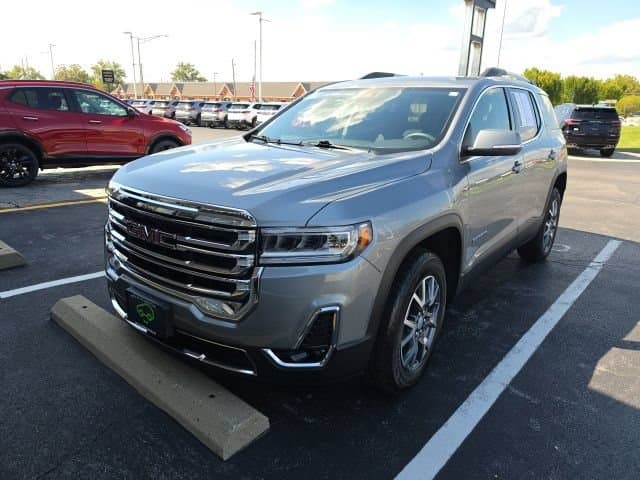 2023 GMC Acadia SLT — photo 1 of 31