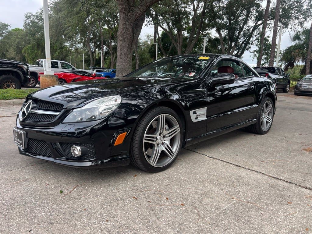 2011 Mercedes-Benz SL-Class SL 63 AMG — photo 1 of 6