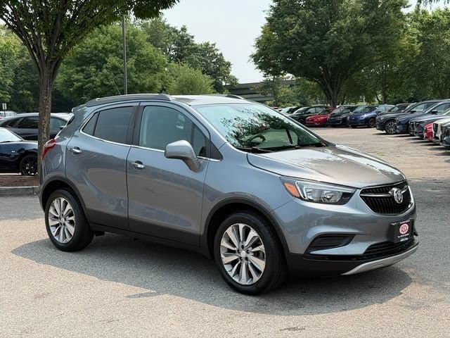 2020 Buick Encore Preferred — photo 1 of 28