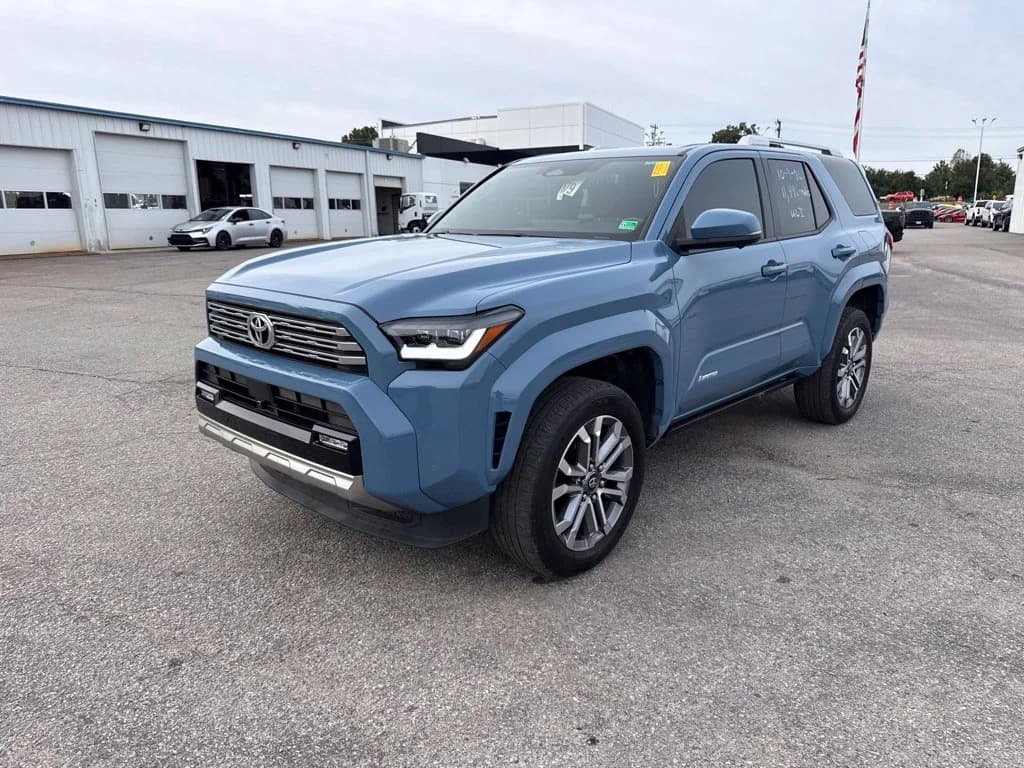 2025 Toyota 4Runner Limited — photo 1 of 15