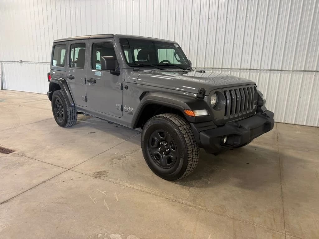 2020 Jeep Wrangler Sport — photo 1 of 39