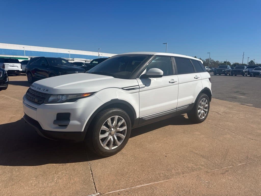 2015 Land Rover Range Rover Evoque Pure — photo 1 of 3