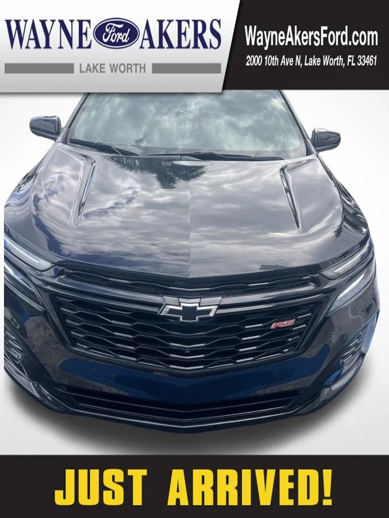 2024 Chevrolet Equinox RS — photo 1 of 3