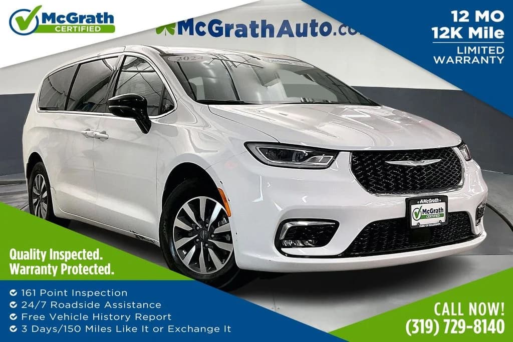 2024 Chrysler Pacifica Hybrid Select — photo 1 of 40