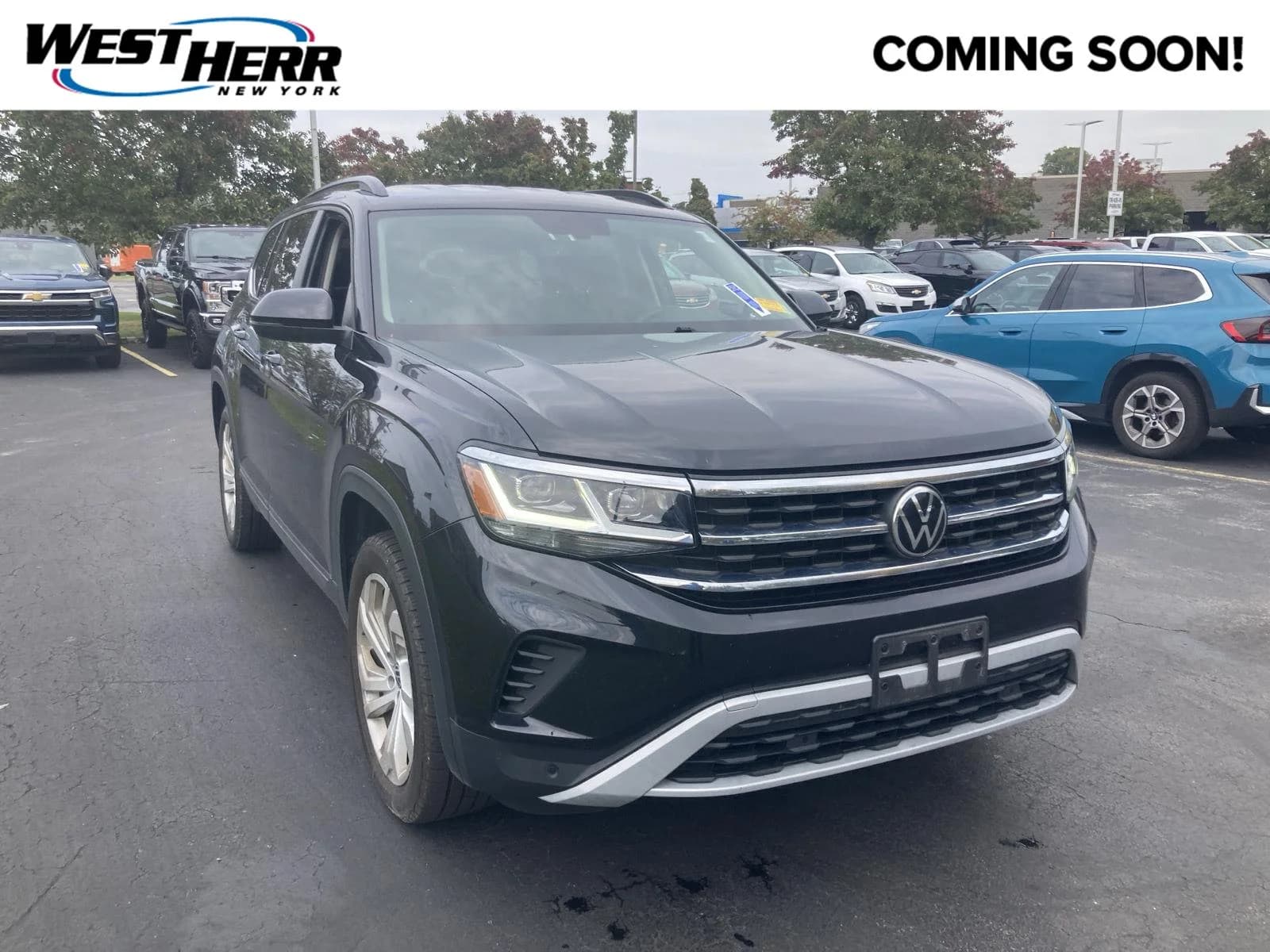 2021 Volkswagen Atlas 3.6L V6 SE w/Technology — photo 1 of 24
