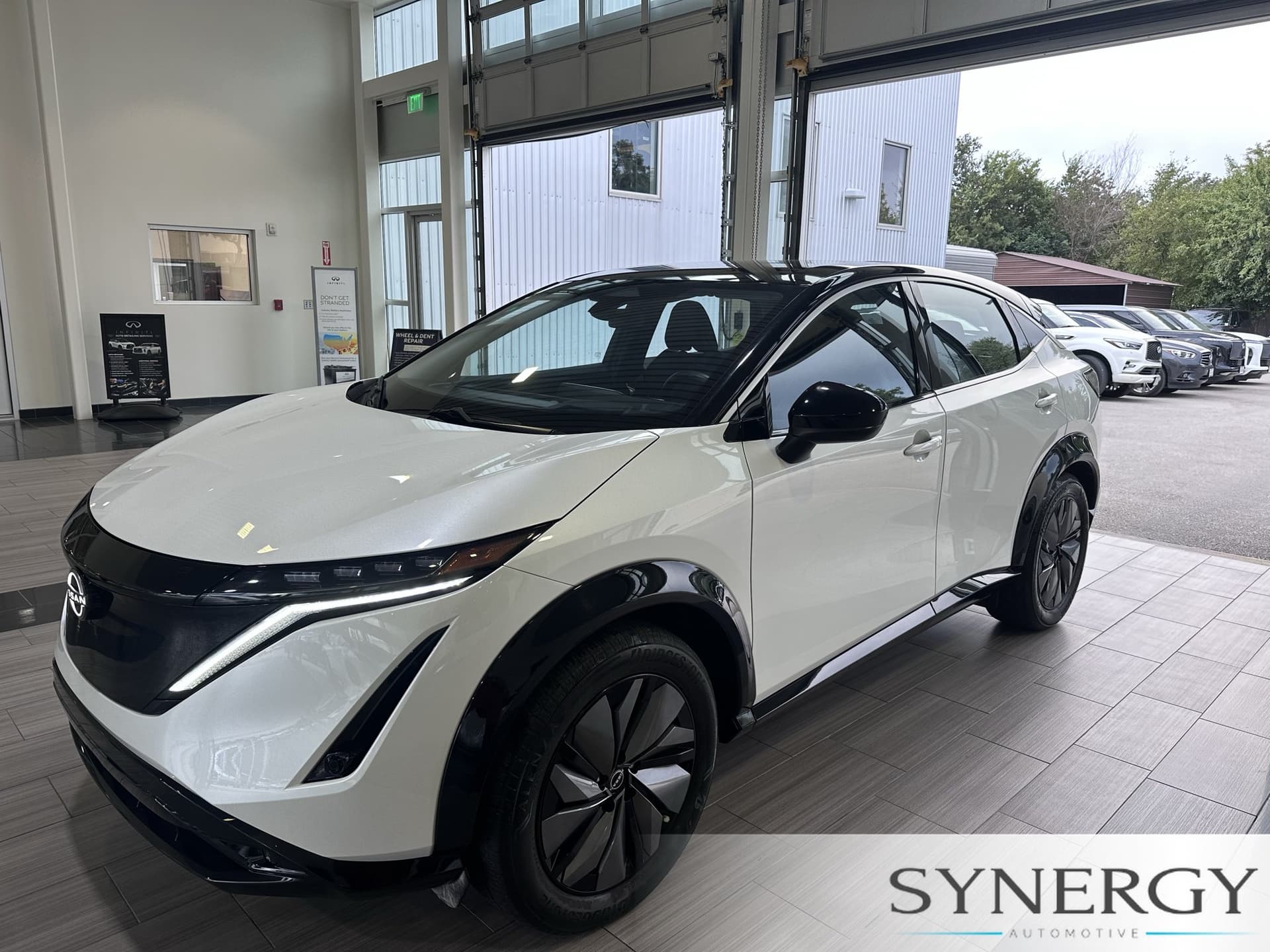 2024 Nissan ARIYA ENGAGE — photo 1 of 27