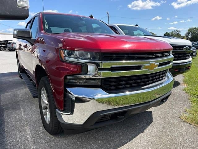 2019 Chevrolet Silverado 1500 LT — photo 1 of 4
