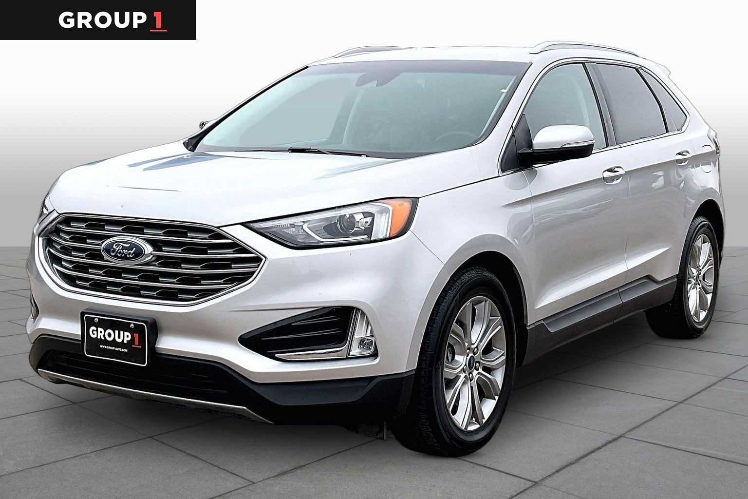 2019 Ford Edge Titanium — photo 1 of 34