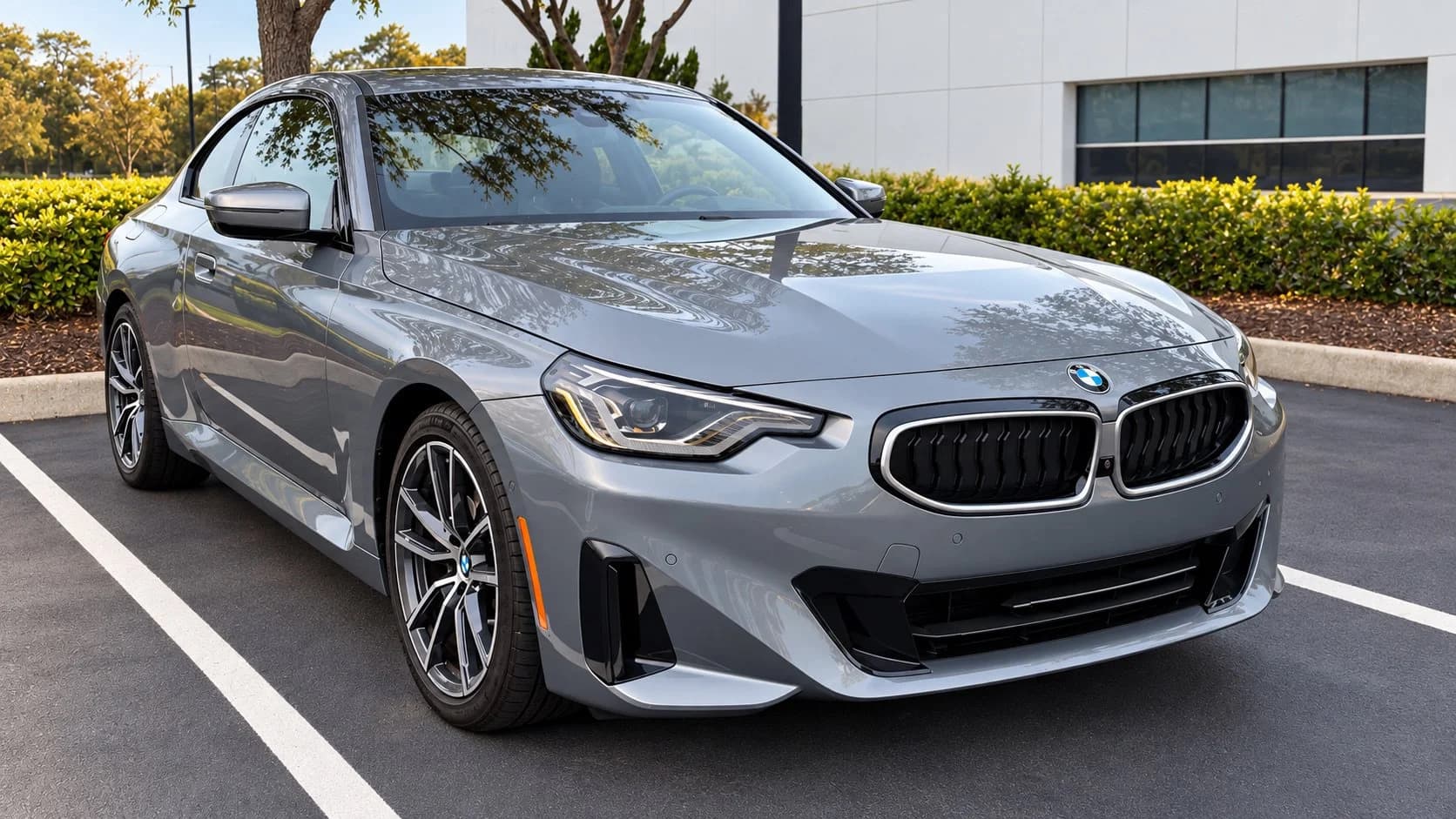 2025 BMW 2 Series 230i — photo 1 of 12