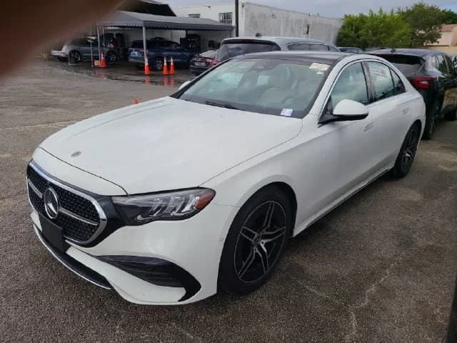 2025 Mercedes-Benz E-Class E 350 — photo 1 of 4