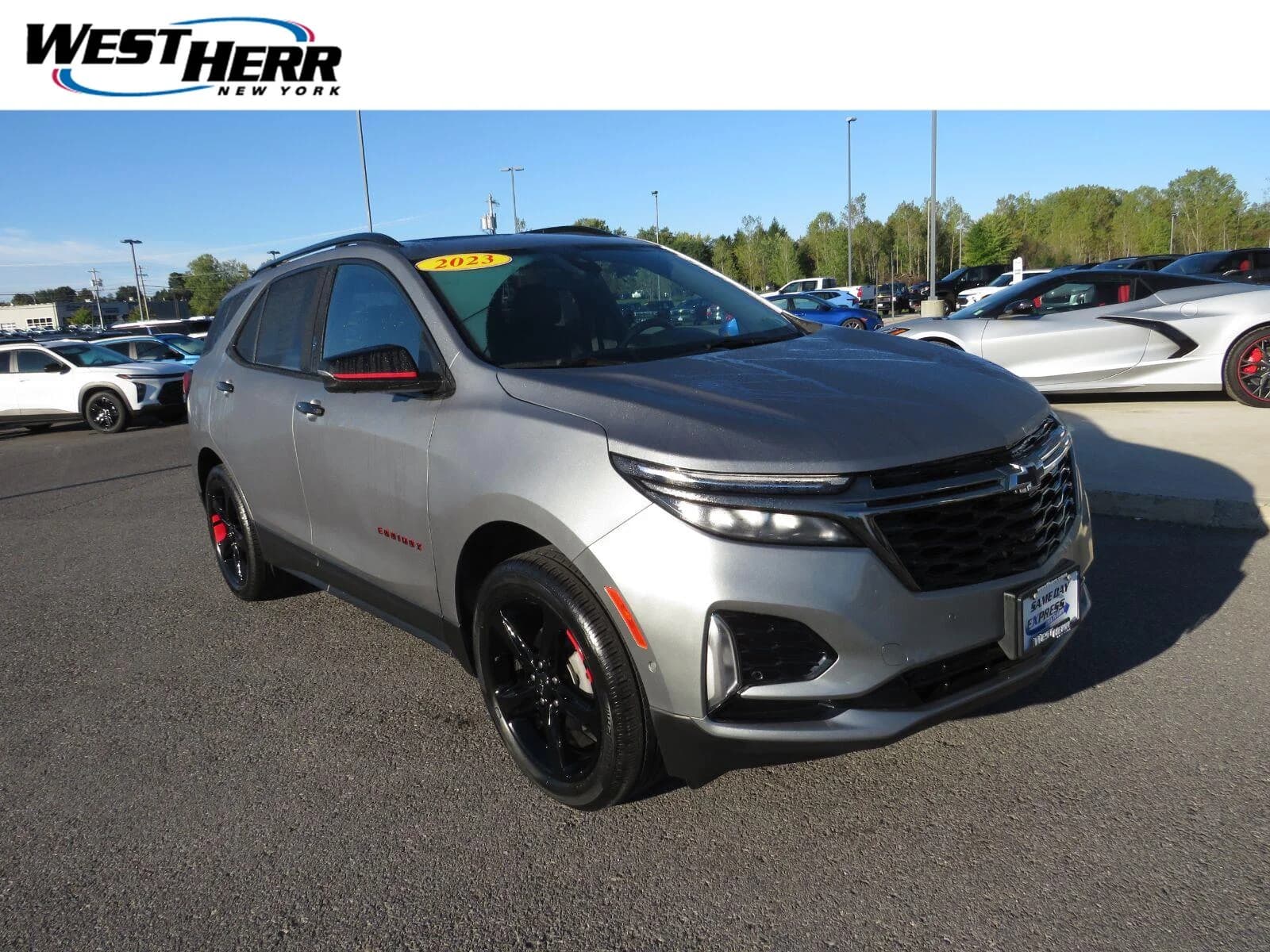 2023 Chevrolet Equinox Premier — photo 1 of 33