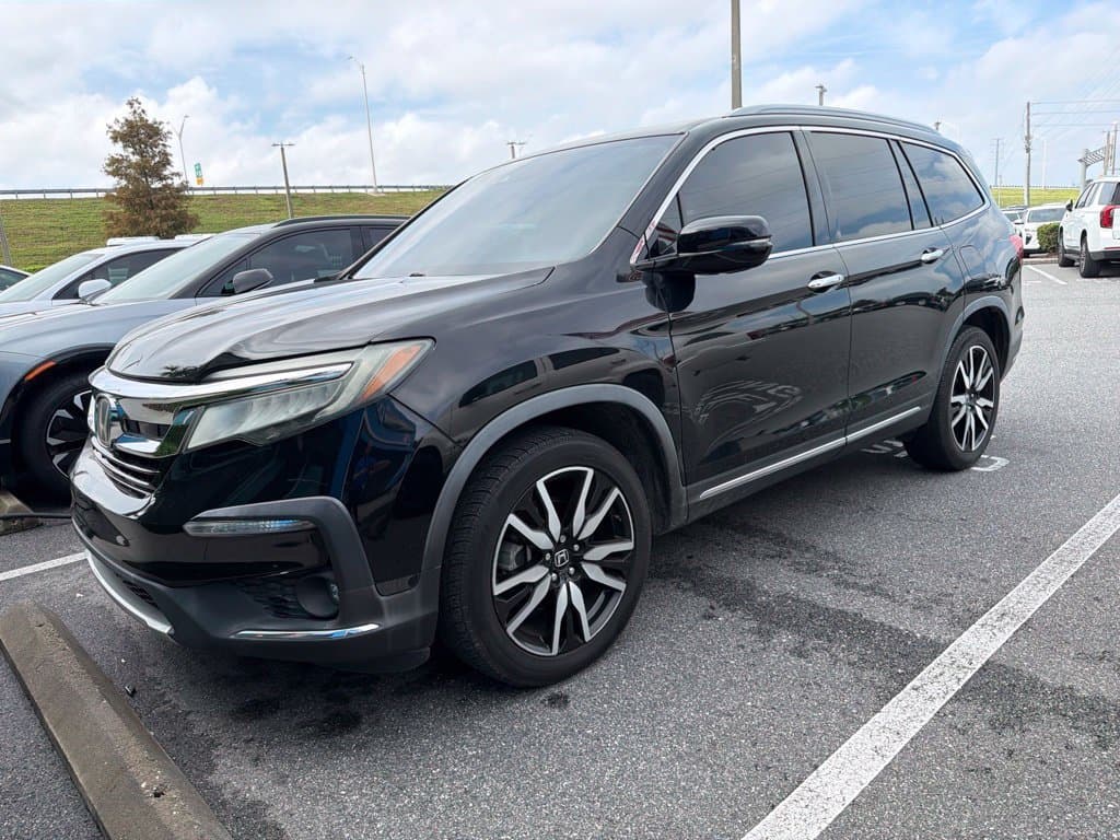 2019 Honda Pilot Elite — photo 1 of 10
