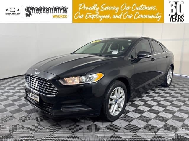 2015 Ford Fusion SE — photo 1 of 39