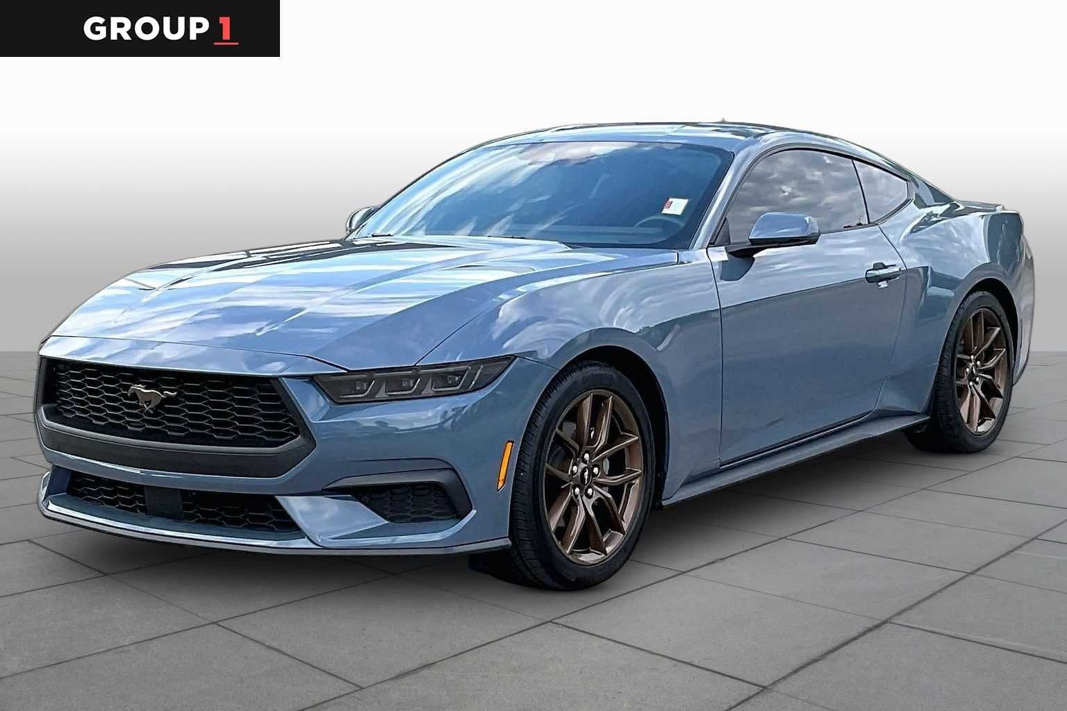 2025 Ford Mustang EcoBoost Premium — photo 1 of 33