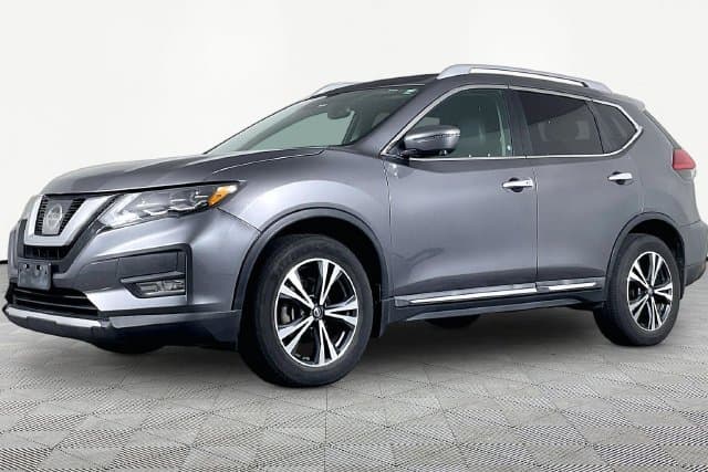 2017 Nissan Rogue SL — photo 1 of 4