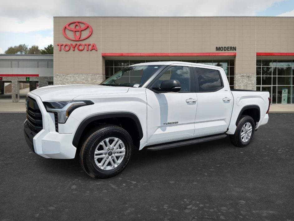 2024 Toyota Tundra 4WD SR5 — photo 1 of 21