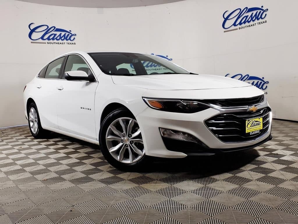2025 Chevrolet Malibu 1LT — photo 1 of 25