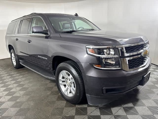 2016 Chevrolet Suburban LT — photo 1 of 24