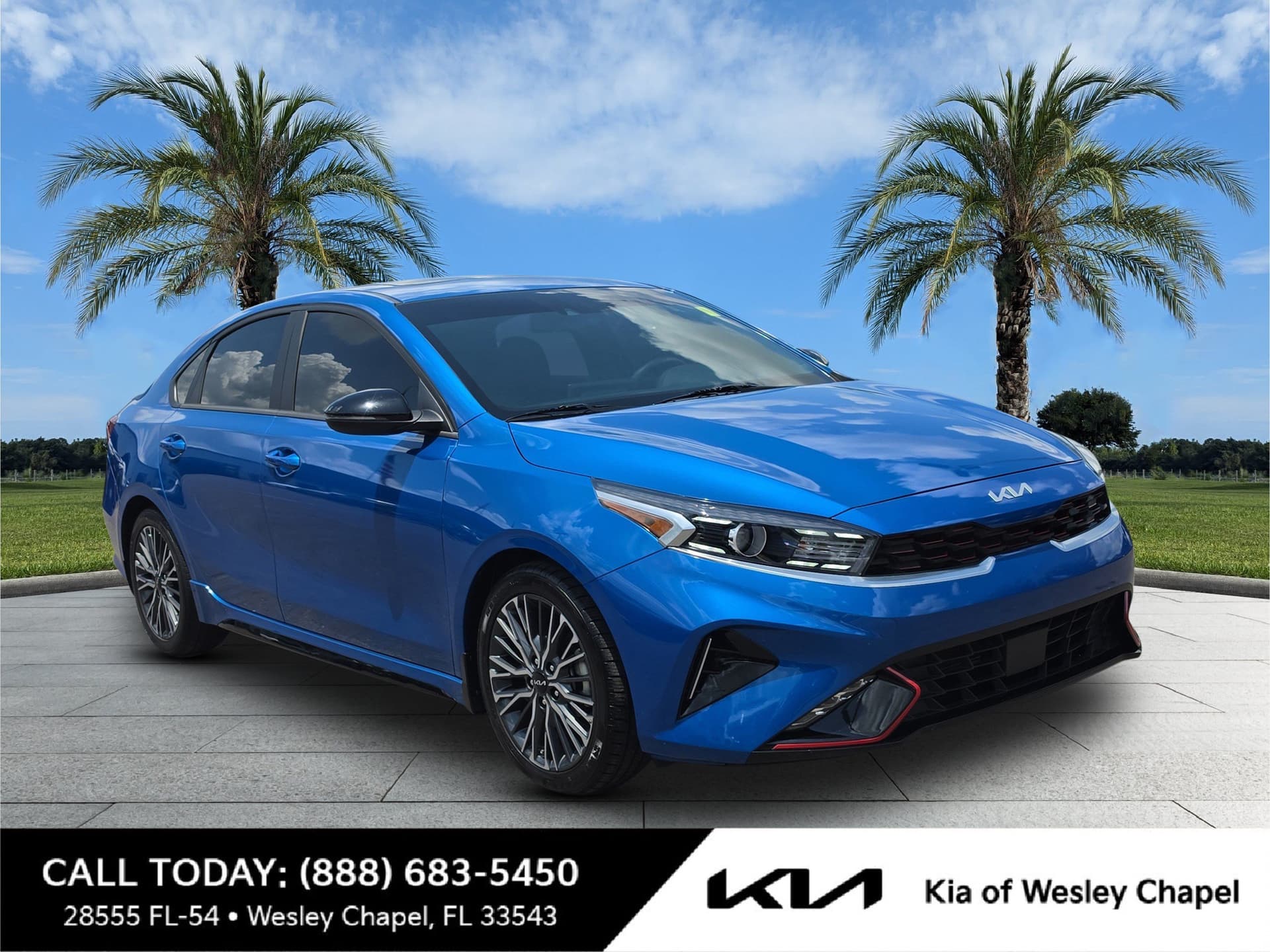 2023 Kia Forte GT-Line — photo 1 of 33