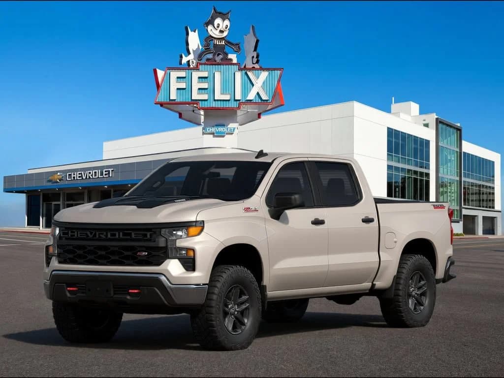 2026 Chevrolet Silverado 1500 Custom Trail Boss — photo 1 of 11