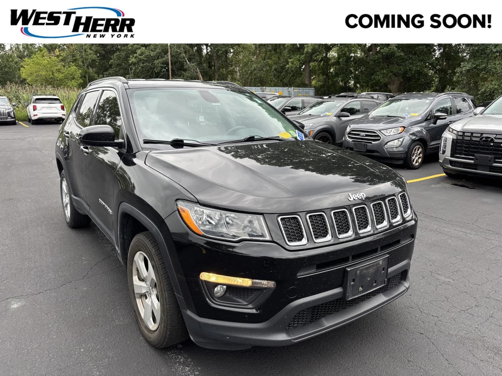 2021 Jeep Compass Latitude — photo 1 of 19