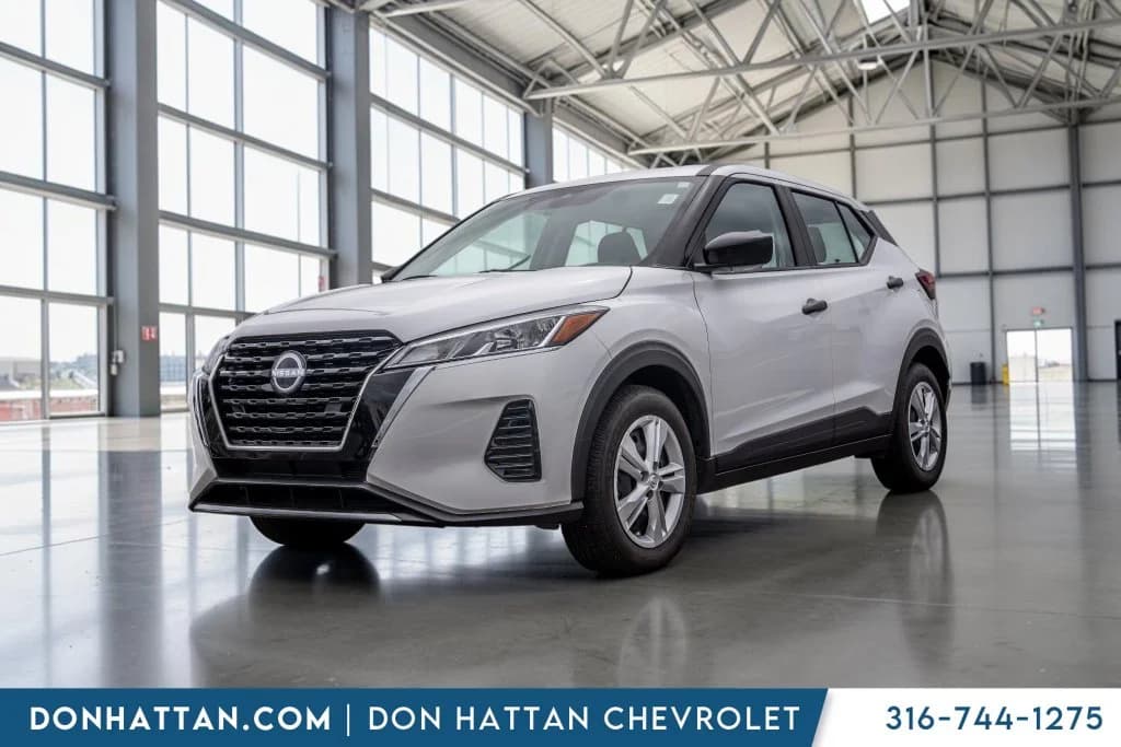 2024 Nissan Kicks S — photo 1 of 33