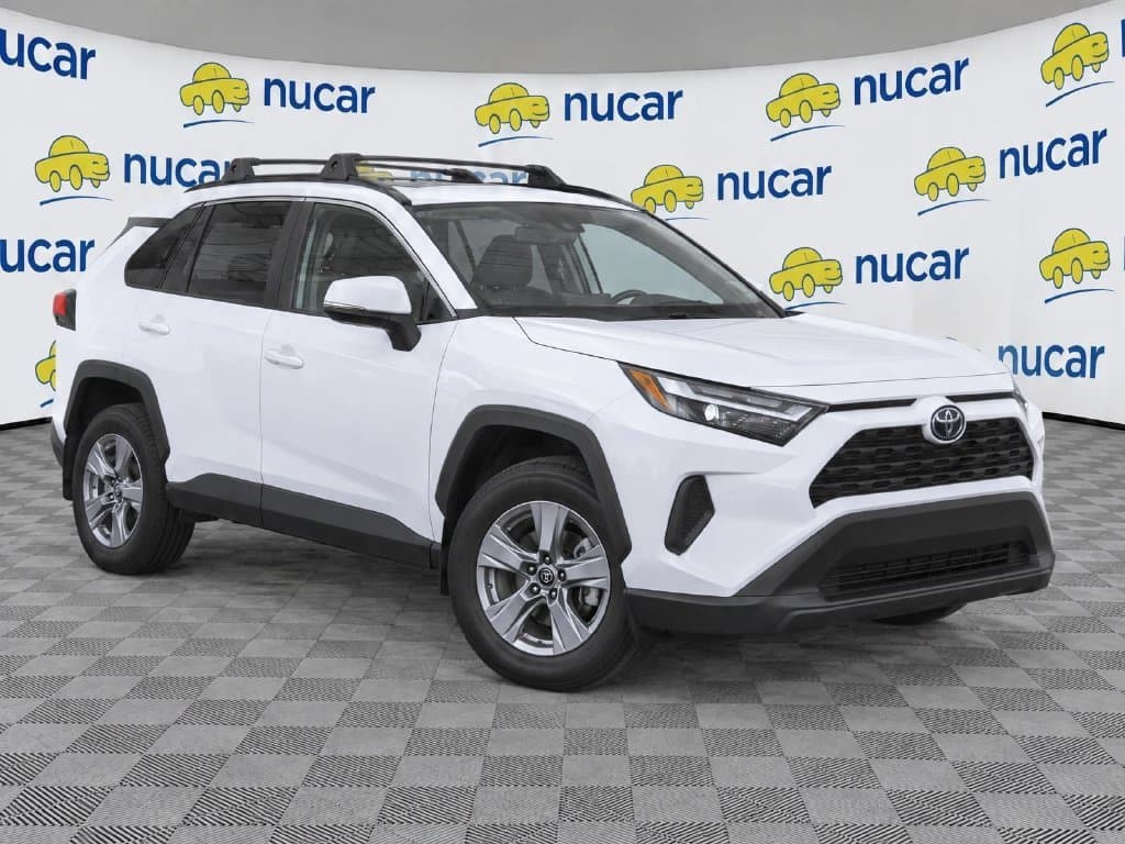 2024 Toyota RAV4 XLE — photo 1 of 29