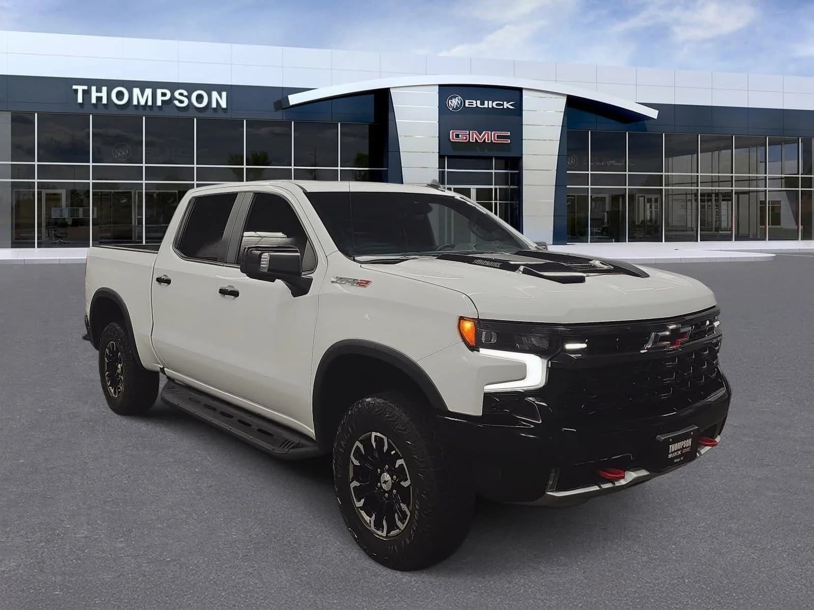 2024 Chevrolet Silverado 1500 ZR2 — photo 1 of 34