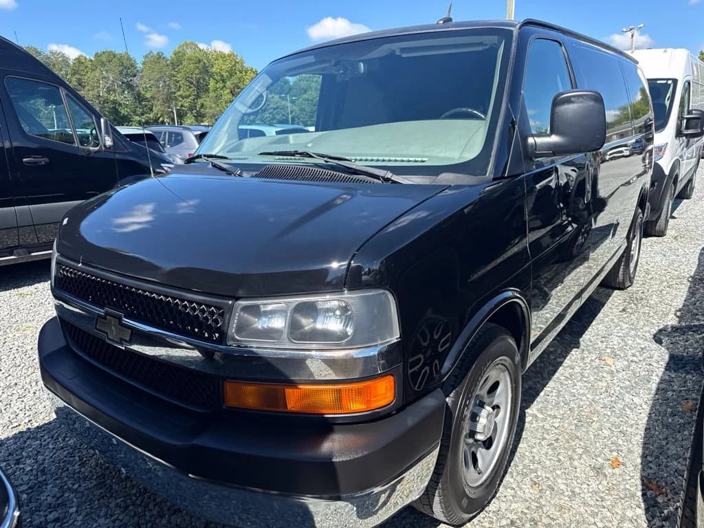 2014 Chevrolet Express Cargo Van Base — photo 1 of 4