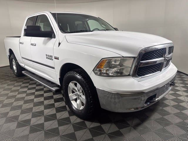 2015 RAM 1500 SLT — photo 1 of 20
