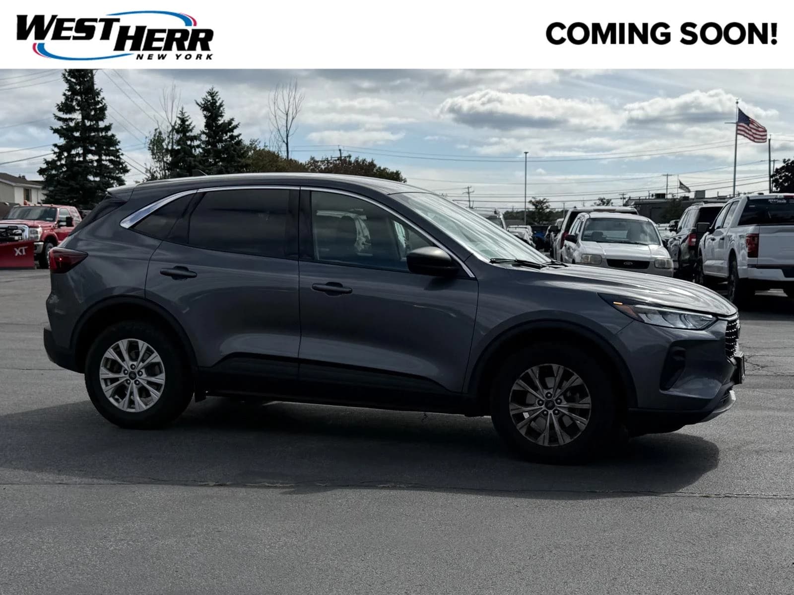 2023 Ford Escape Active — photo 1 of 10
