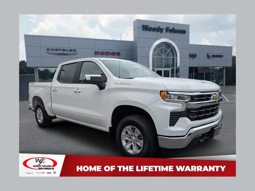 2024 Chevrolet Silverado 1500 LT — photo 1 of 32