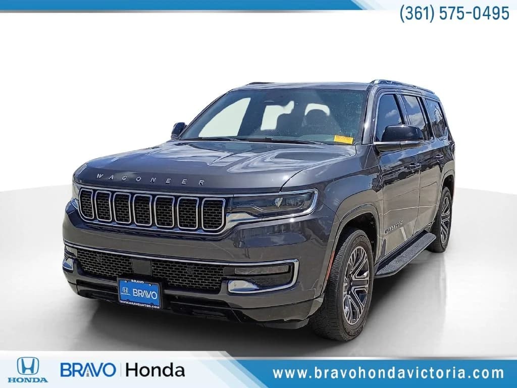 2023 Jeep Wagoneer Base — photo 1 of 29