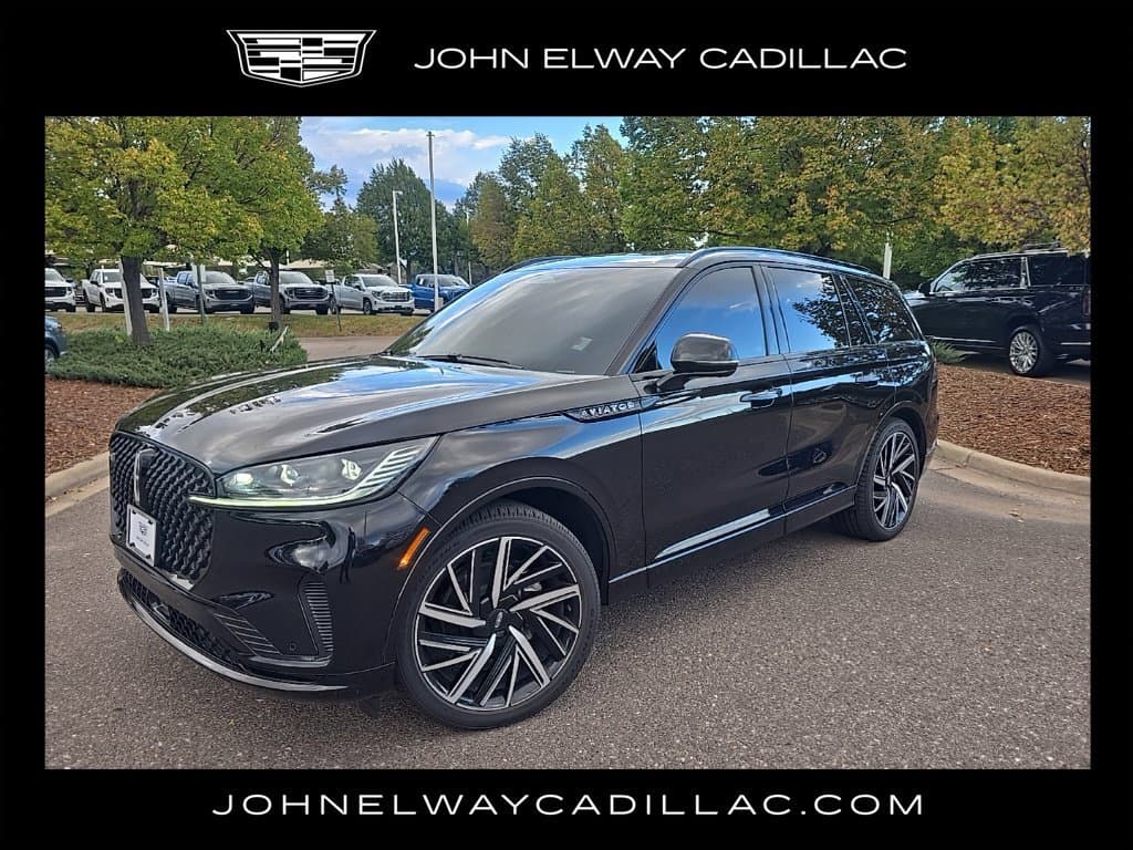 2025 Lincoln Aviator Black Label — photo 1 of 15