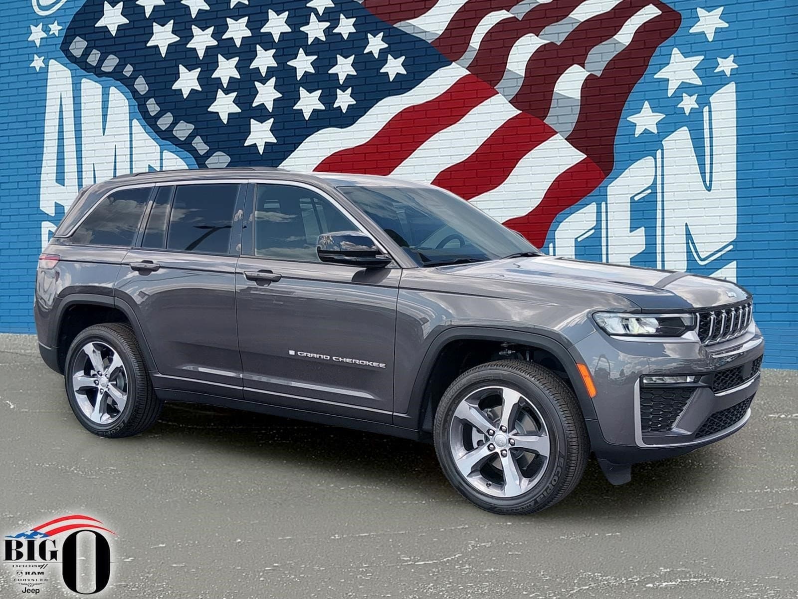 2026 Jeep Grand Cherokee Limited 4x4 — photo 1 of 9