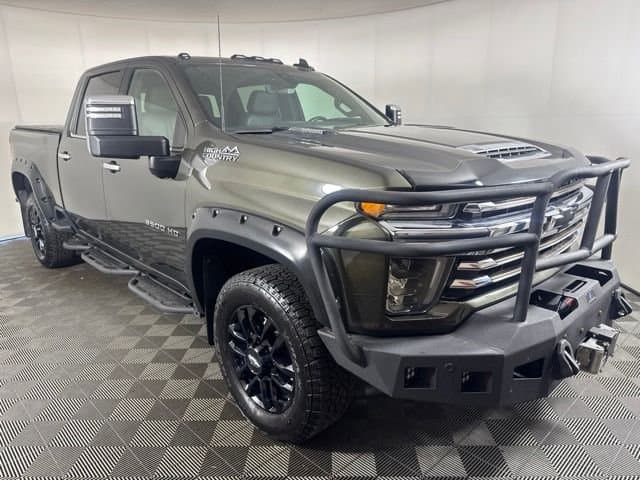 2023 Chevrolet Silverado 3500HD High Country — photo 1 of 22